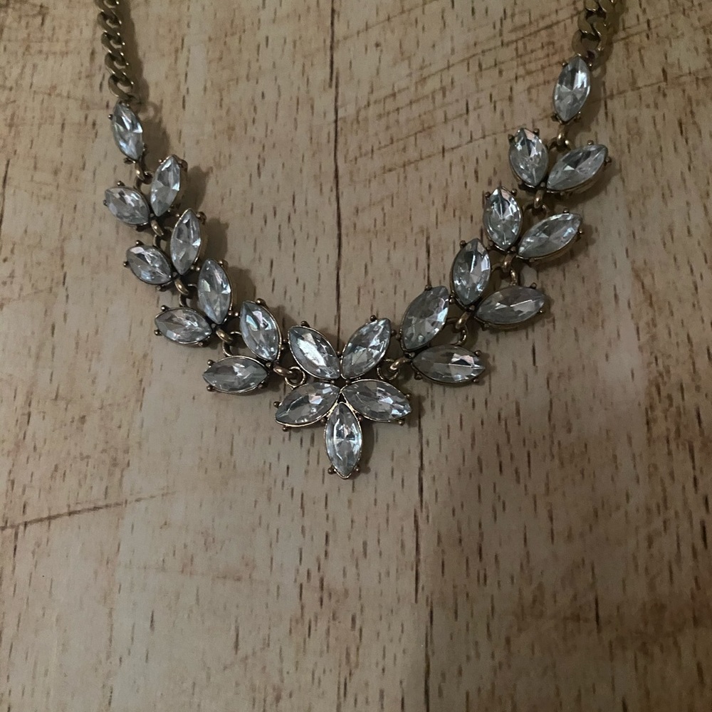 Statement necklace - Picture 3 of 3